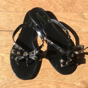 Valentino Garavani jelly thong